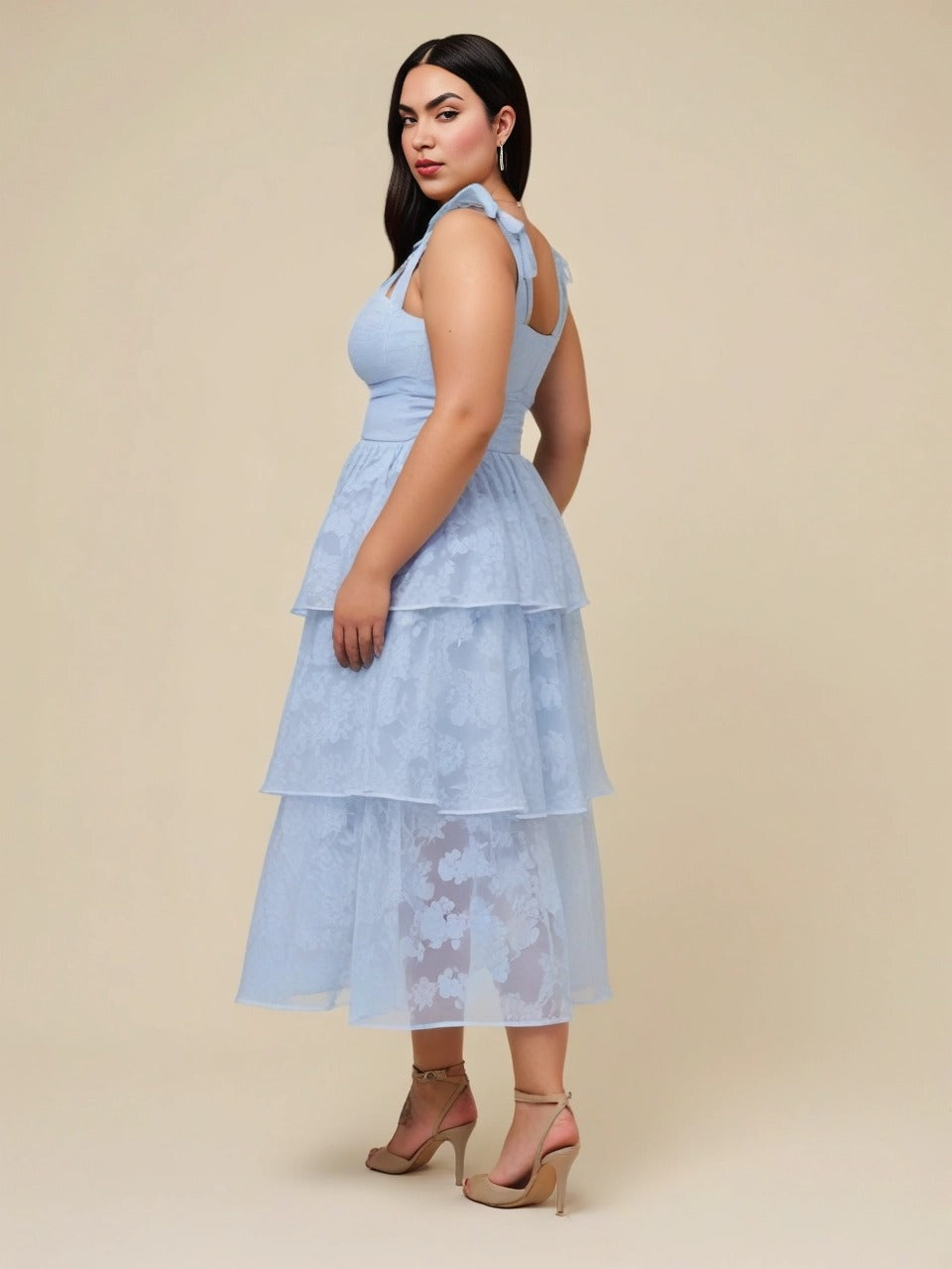 Robe de mariée mi-longue à volants et bustier à bretelles nouées et à fleurs #Couleur_Bleu Glace
