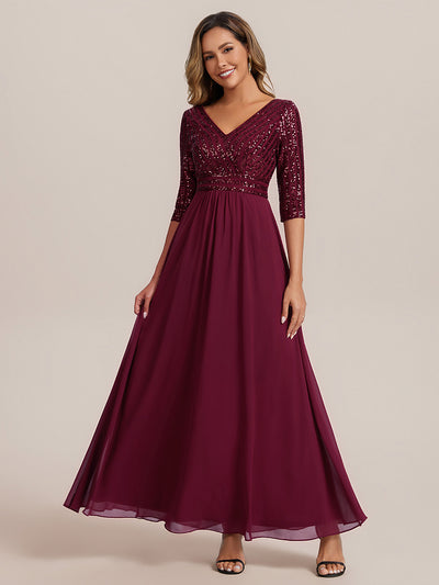ever IRIS|Robe de soirée chic à manches mi-longues en V avec une coupe évasée et longueur au sol ornée de patchwork en sequins