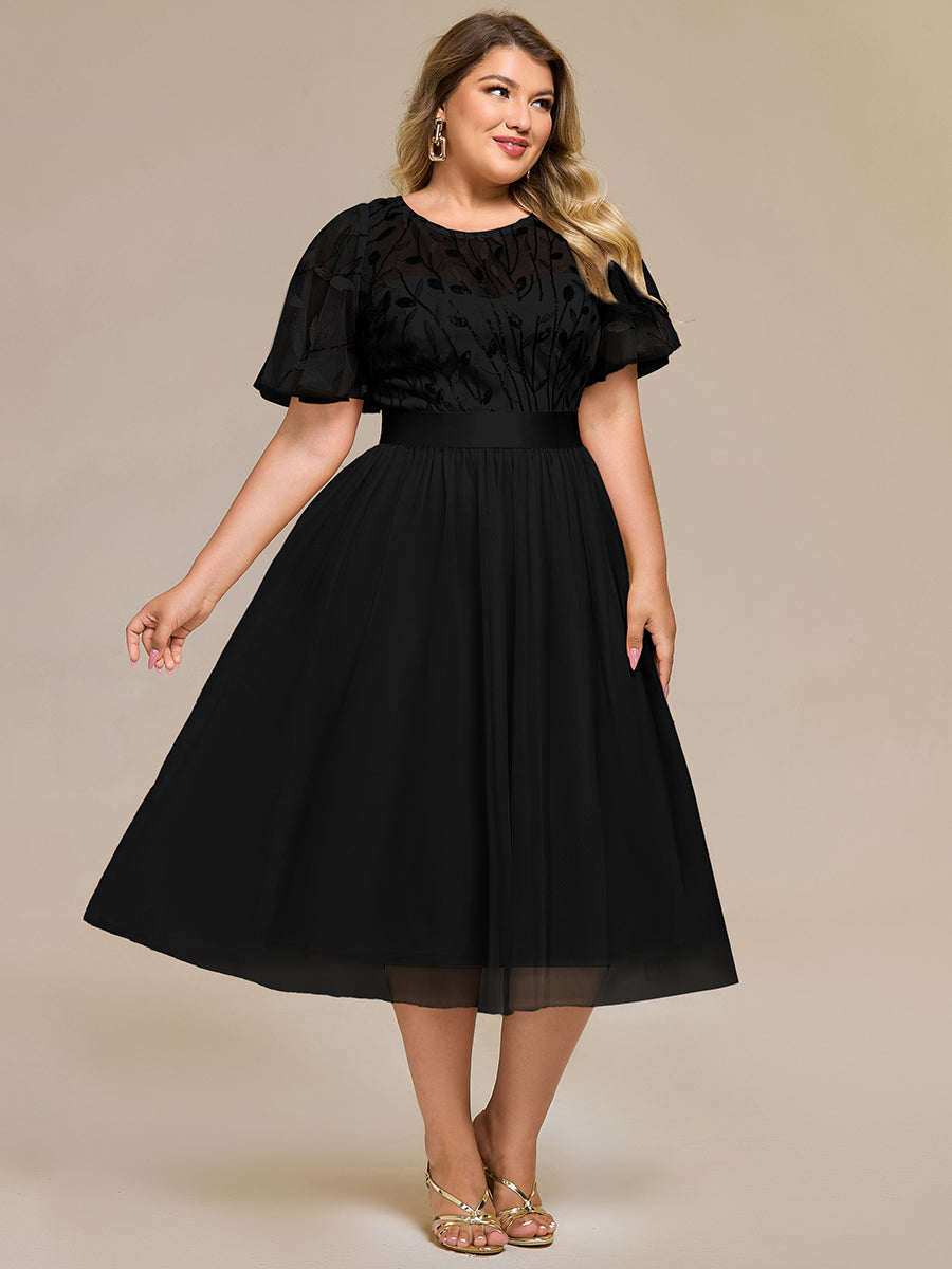 Robe d'invité de mariage trapèze en mousseline fluide à encolure ronde et longueur au genou #Couleur_Noir