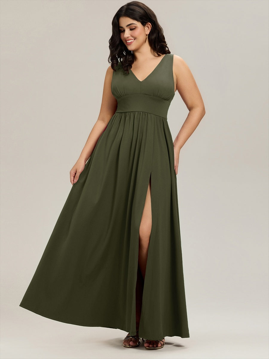 Robe de soir??e longue au sol ?? taille empire et ?? encolure en V #Couleur_Vert Olive
