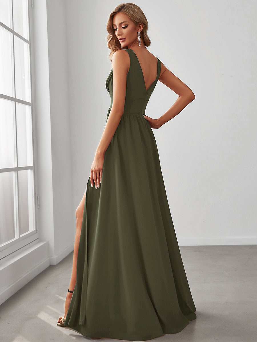 Robe de soir??e longue au sol ?? taille empire et ?? encolure en V #Couleur_Vert Olive
