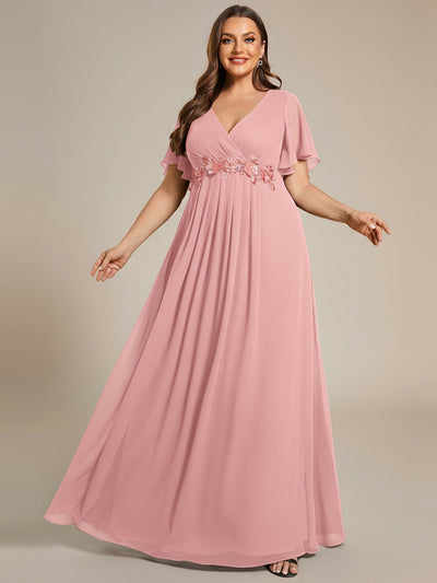 pretty IVYROSE|Robe longue en mousseline avec manches volantées et détails en appliqué