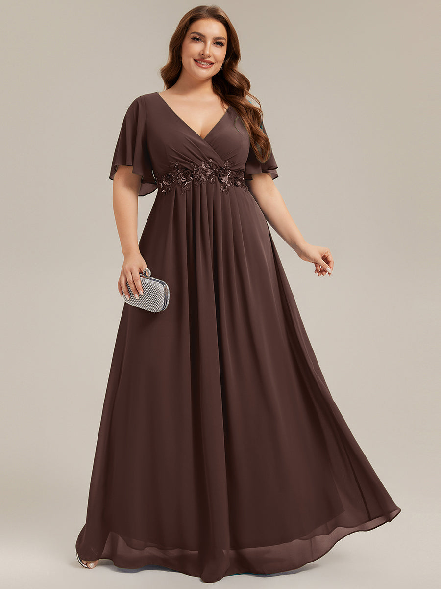 Robe longue à manches à volants décolleté en V profond avec appliques coupe évasée #Couleur_Marron chocolat