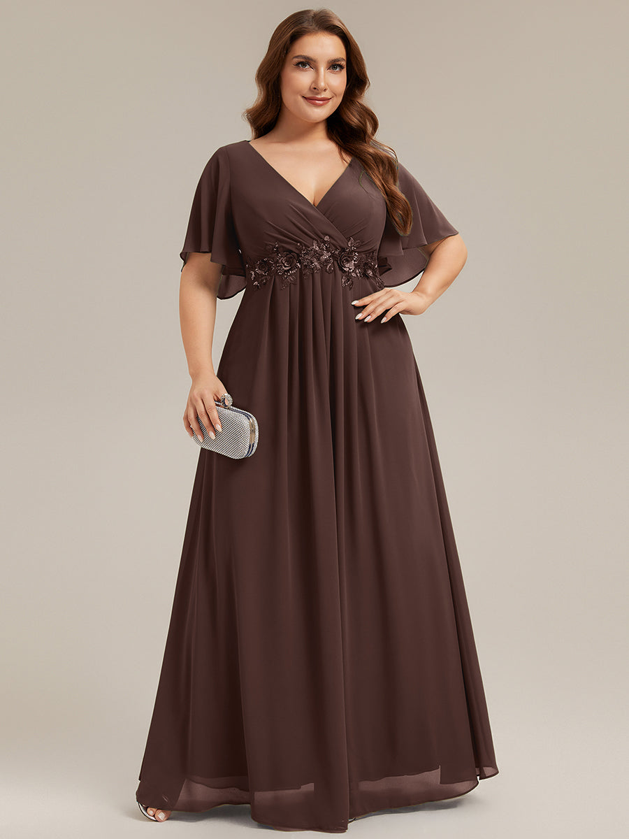Robe longue à manches à volants décolleté en V profond avec appliques coupe évasée #Couleur_Marron chocolat