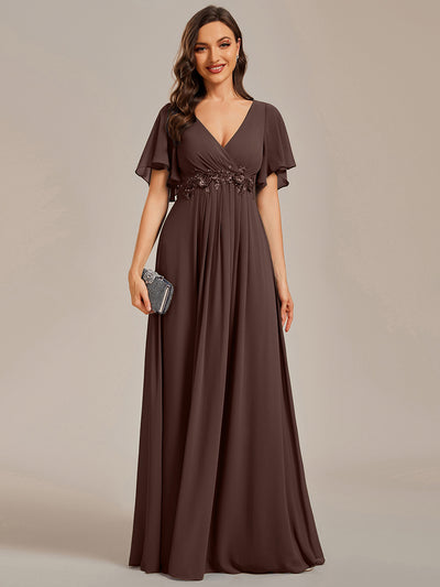 Robe longue à manches à volants décolleté en V profond avec appliques coupe évasée
