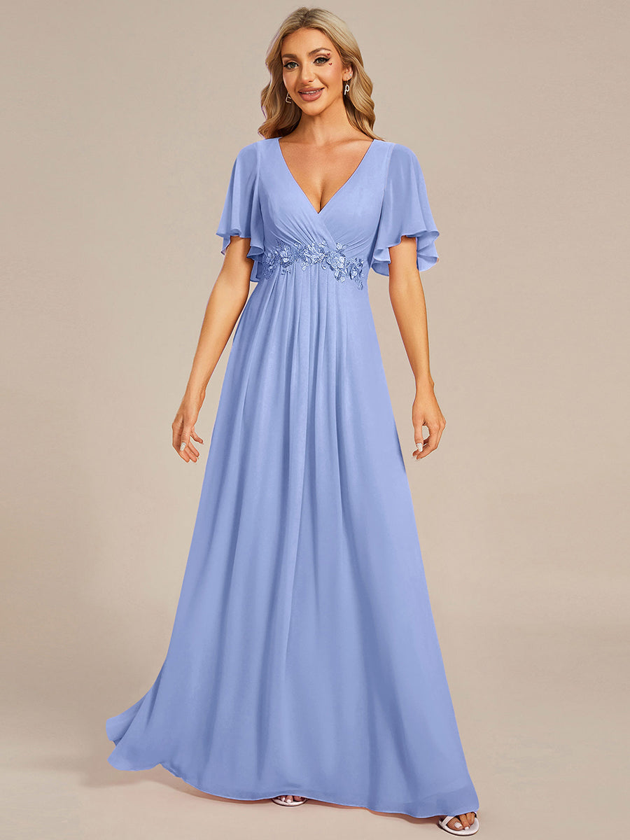 Robe longue à manches à volants décolleté en V profond avec appliques coupe évasée #Couleur_FB
