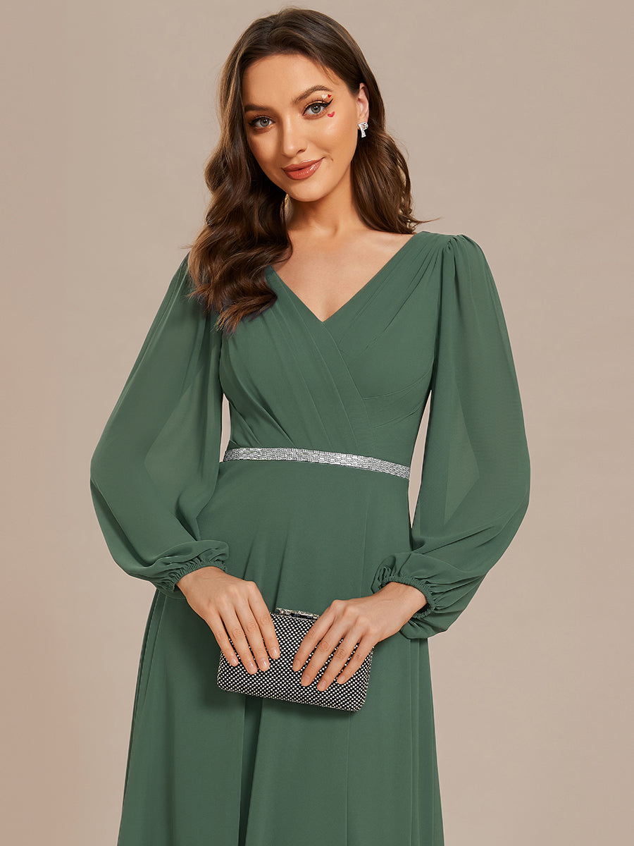 Robe de soirée plissée en mousseline de soie double col en V manches longues ceinture brillante #Couleur_Eucalyptus