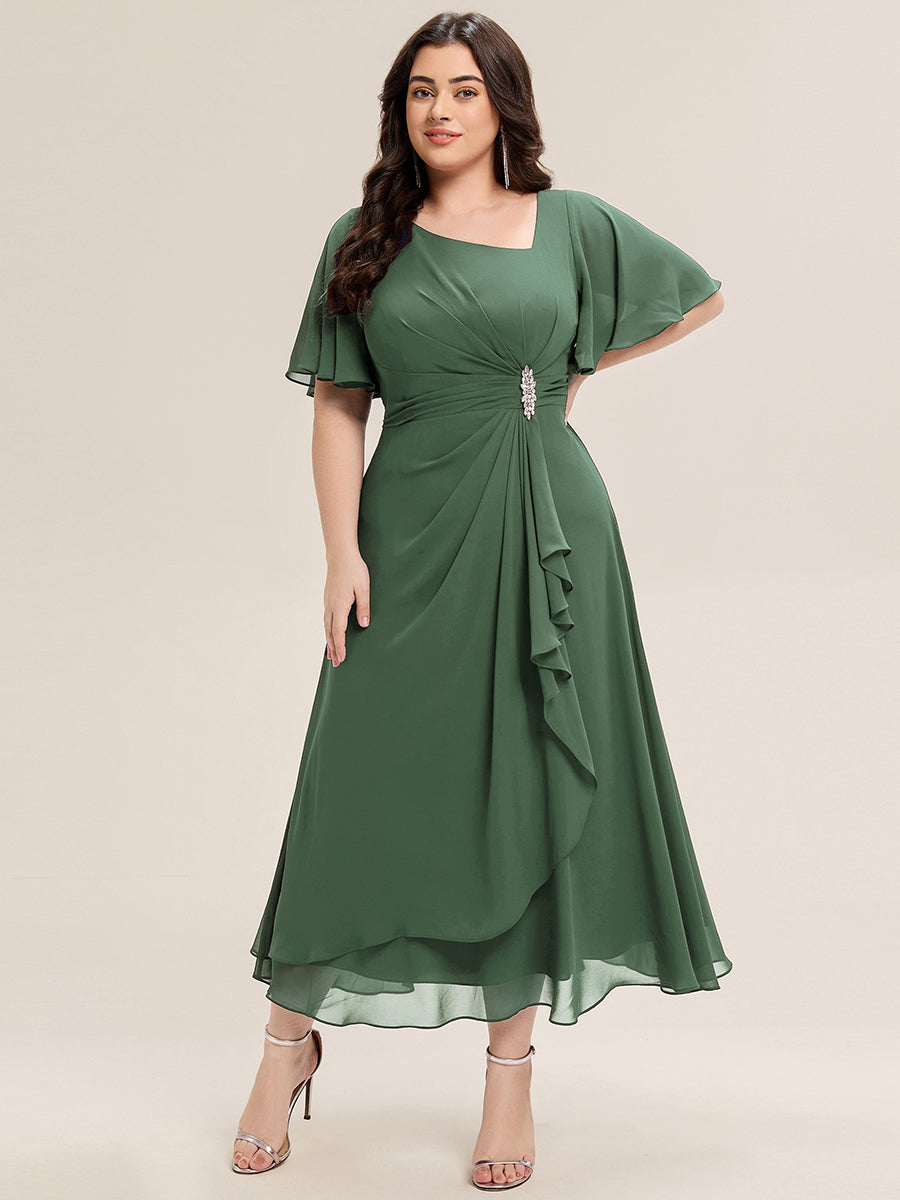 Robe de soirée mi-longue en mousseline de soie à manches courtes #Couleur_Eukalyptus Grün