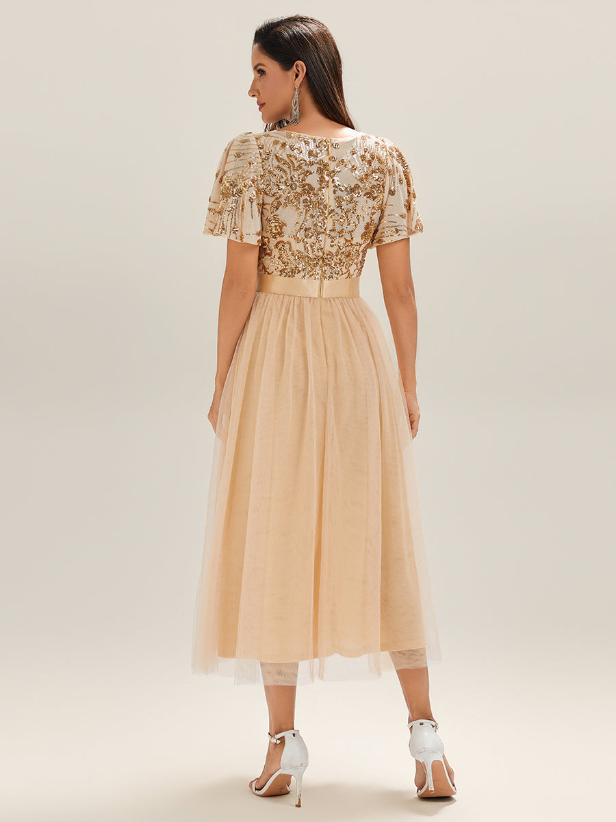 Robe de soirée à col en V profond et manches à volants et sequins #Couleur_Or