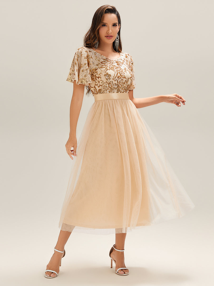 Robe de soirée à col en V profond et manches à volants et sequins #Couleur_Or