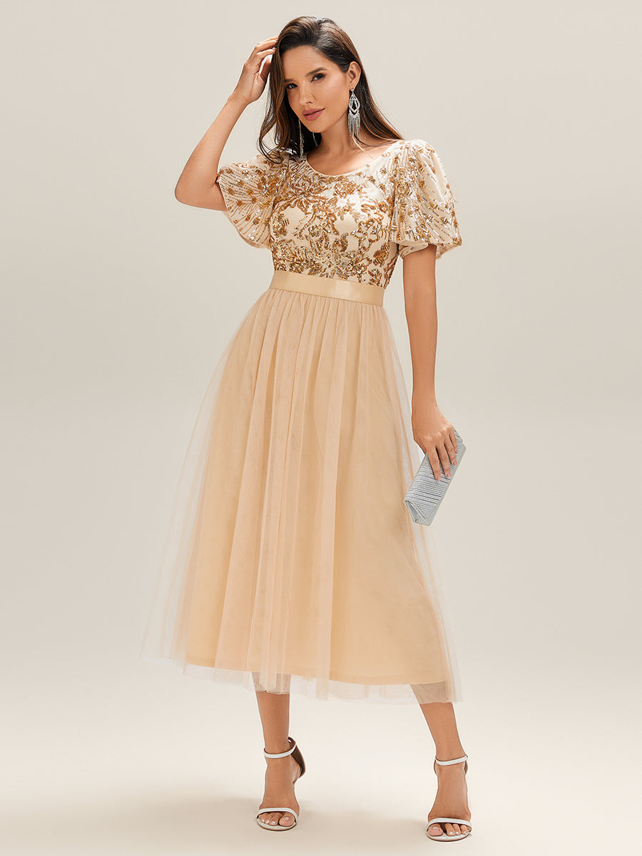 Robe de soirée à col en V profond et manches à volants et sequins #Couleur_Or