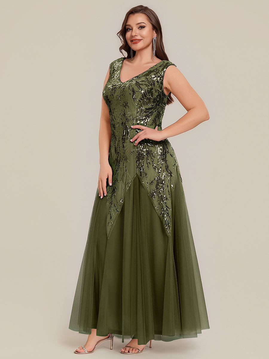 robe longue sans manches décolletée en V brodée de fleurs en A #Couleur_Vert Olive