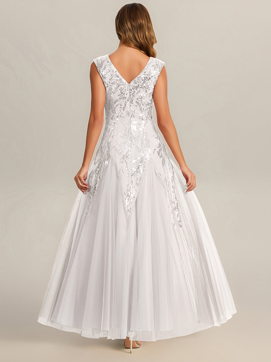 robe longue sans manches décolletée en V brodée de fleurs en A #Couleur_Blanc