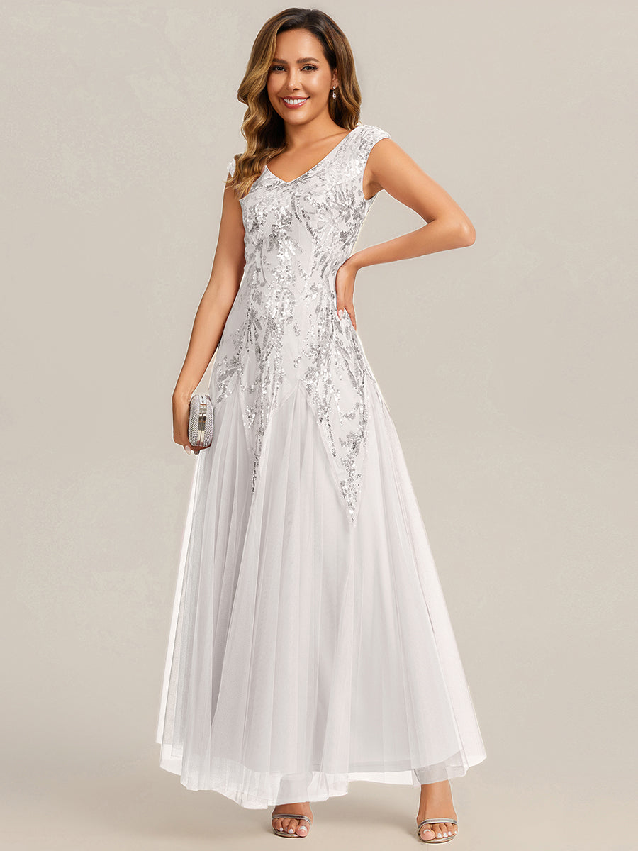 robe longue sans manches décolletée en V brodée de fleurs en A #Couleur_Blanc