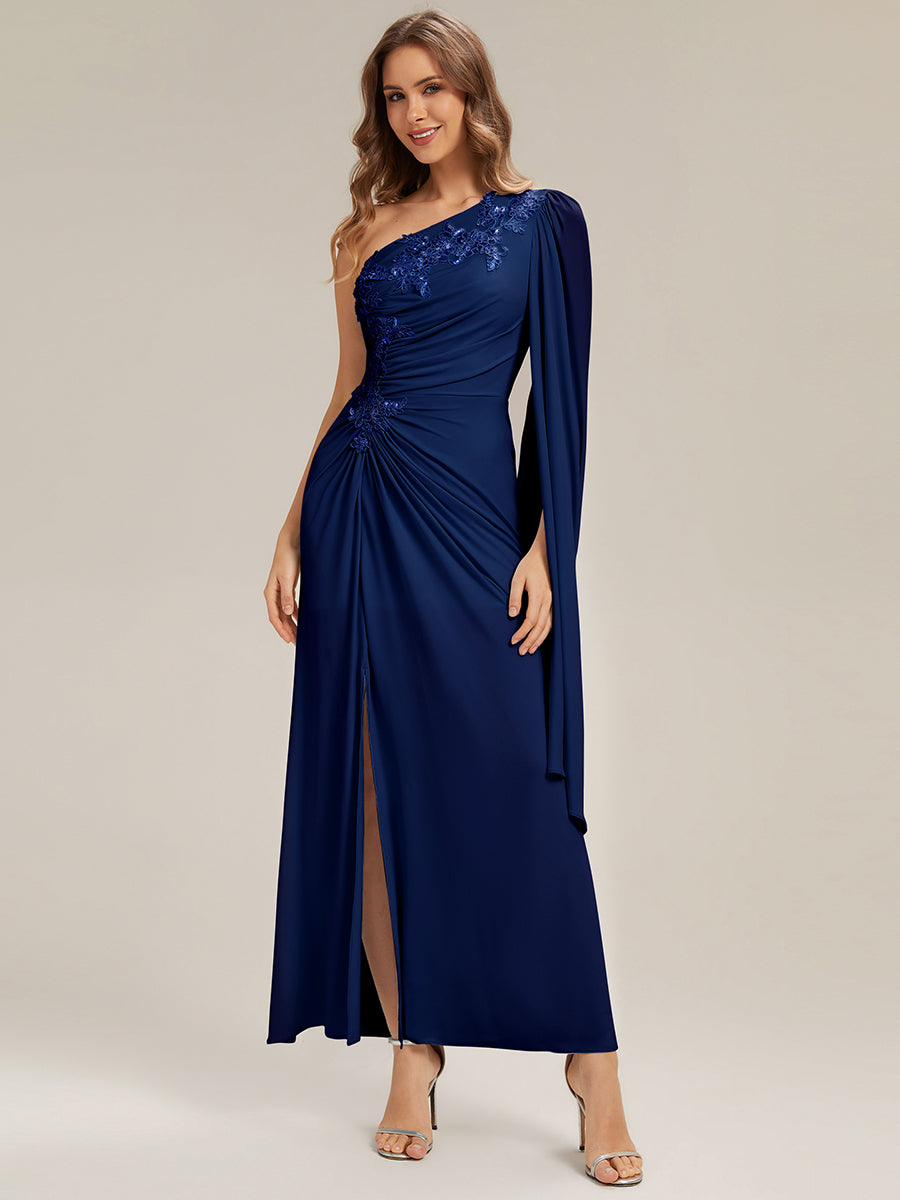 Robe moulante ¨¤ une ¨¦paule ¨¤ manches longues en tissu extensible avec fente haute sur la cuisse et rubans fluides #Couleur_Bleu Marine