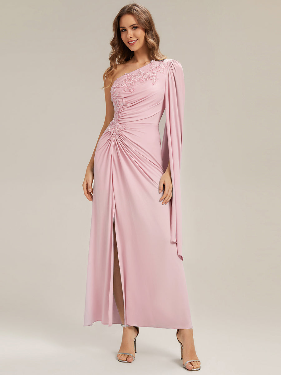 Robe moulante ¨¤ une ¨¦paule ¨¤ manches longues en tissu extensible avec fente haute sur la cuisse et rubans fluides #Couleur_Rose