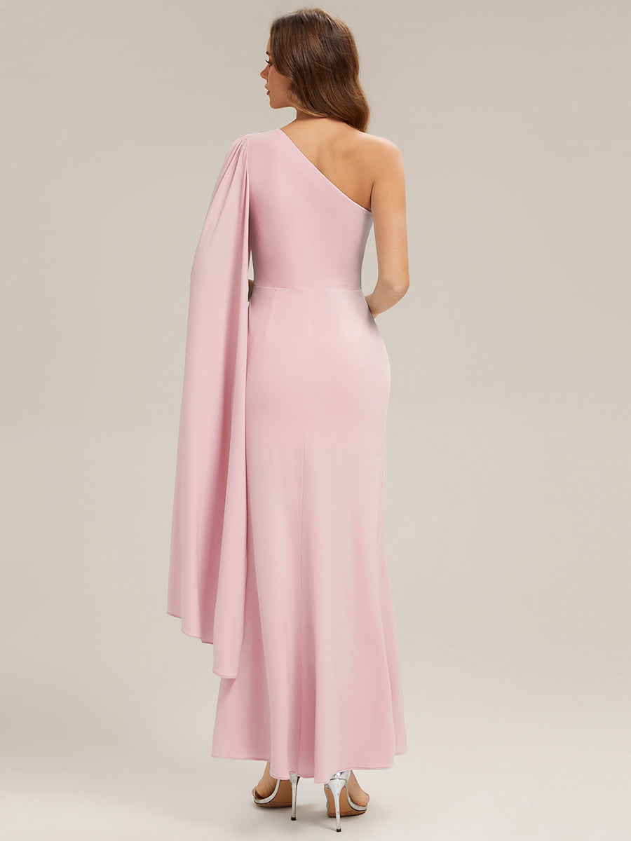 Robe moulante ¨¤ une ¨¦paule ¨¤ manches longues en tissu extensible avec fente haute sur la cuisse et rubans fluides #Couleur_Rose