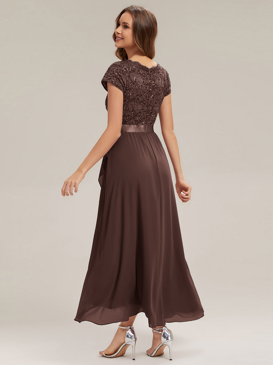 robe asymétrique à encolure en V profonde à manches courtes avec volants et patchwork à ourlet haut bas #Couleur_Marron chocolat
