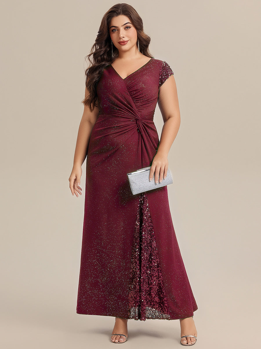 Robe moulante à manches courtes en stretch élevé avec décolleté en V noué et détails en sequins #Couleur_Bordeaux