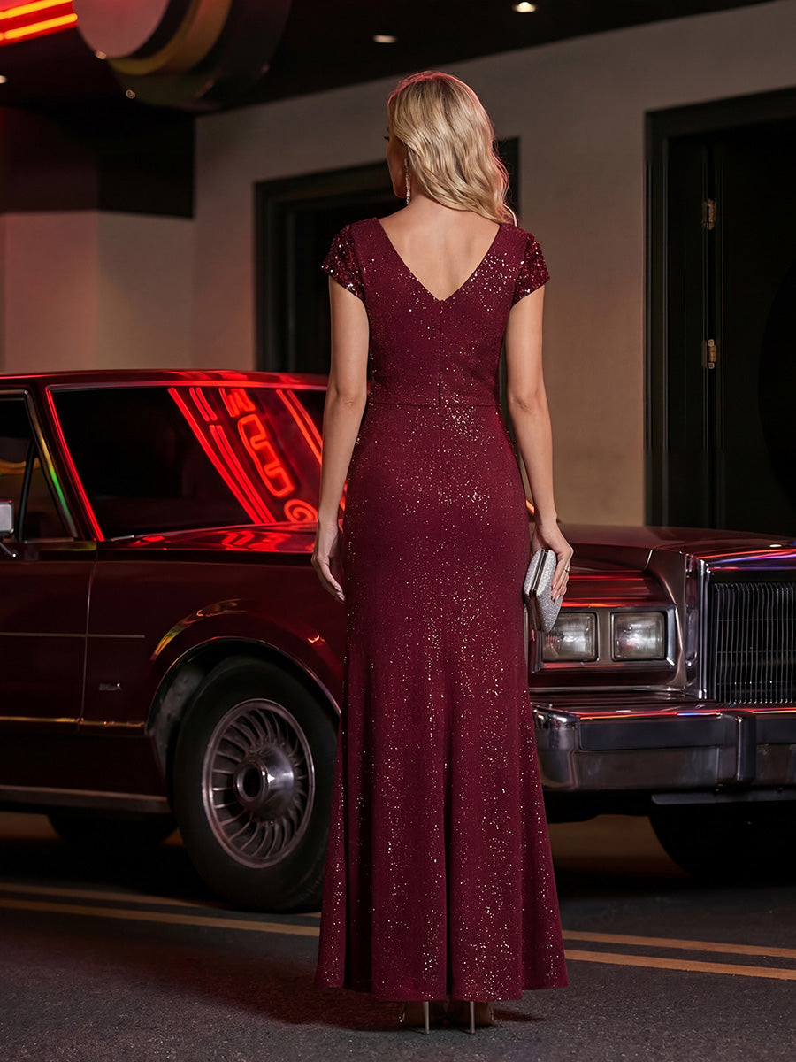 Robe moulante à manches courtes en stretch élevé avec décolleté en V noué et détails en sequins #Couleur_Bordeaux