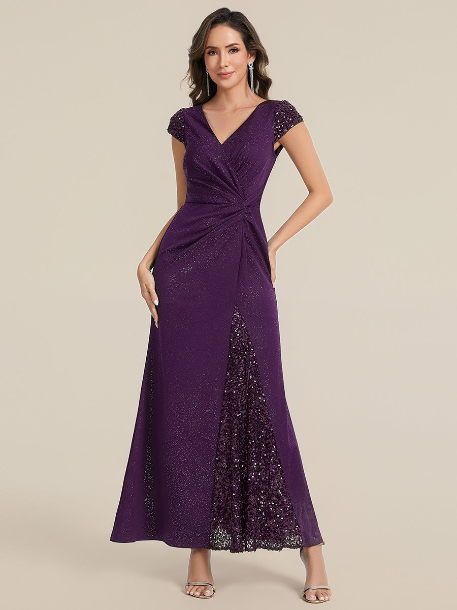 Robe moulante à manches courtes en stretch élevé avec décolleté en V noué et détails en sequins #Couleur_Violet Fonce