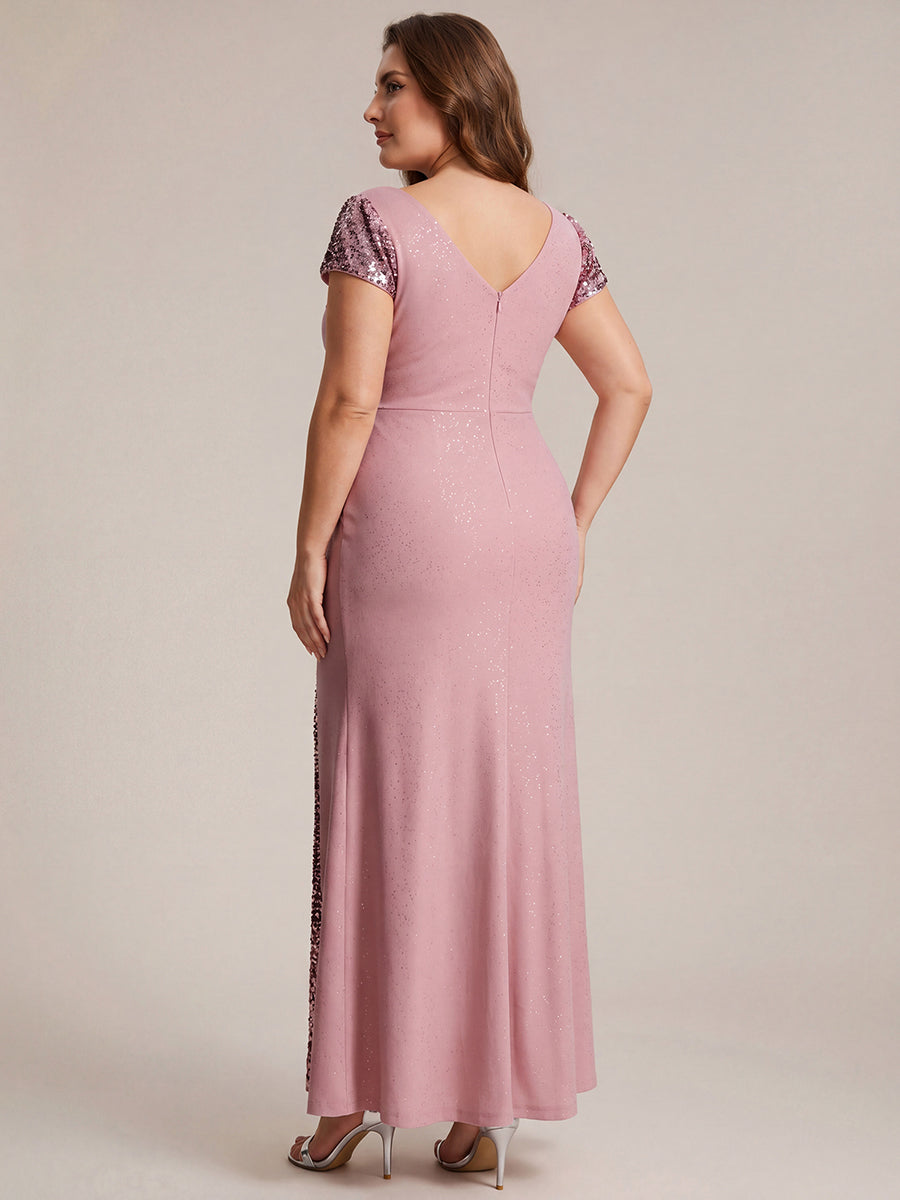 Robe moulante à manches courtes en stretch élevé avec décolleté en V noué et détails en sequins #Couleur_Rose fumee