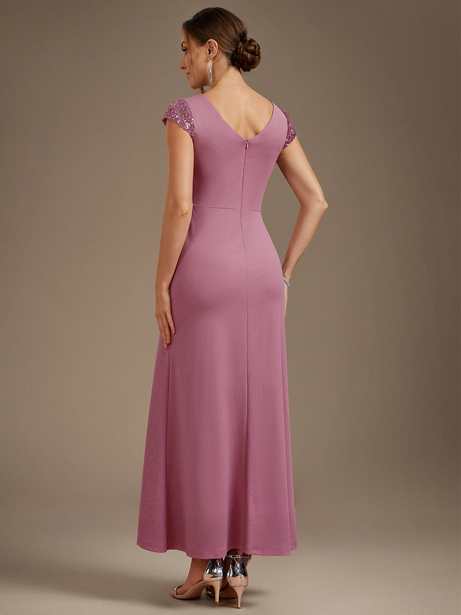Robe moulante à manches courtes en stretch élevé avec décolleté en V noué et détails en sequins #Couleur_Orchidee