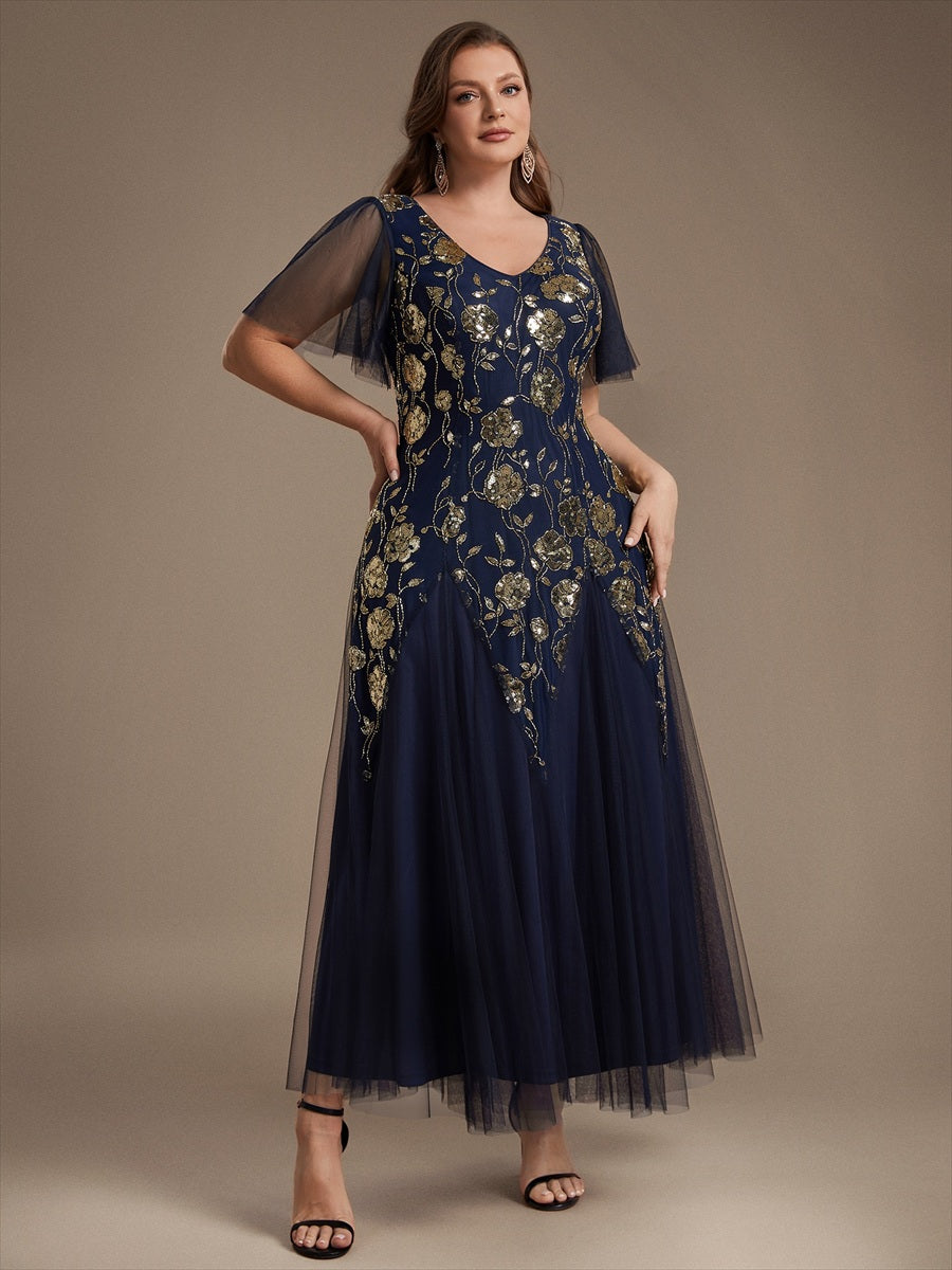 Robe longue à manches courtes en sequins avec volants et décolleté en V #Couleur_Bleu Marine