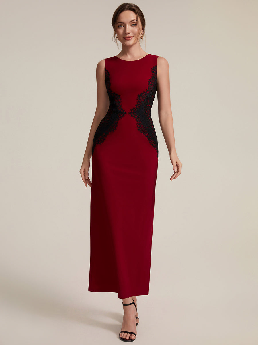 Robe maxi moulante sans bretelles en jersey extensible avec col rond et dentelle à frange #Couleur_Rouge Foncé