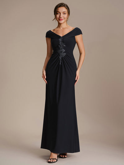 Robe longue moulante à encolure en V dénudée des épaules en tissu extensible