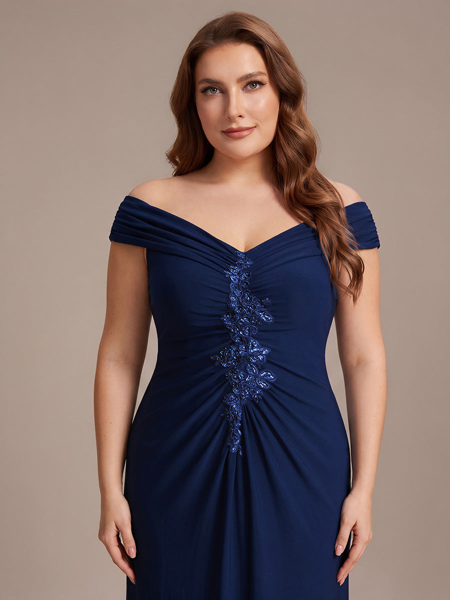 Robe longue moulante à encolure en V dénudée des épaules en tissu extensible #Couleur_Bleu Marine