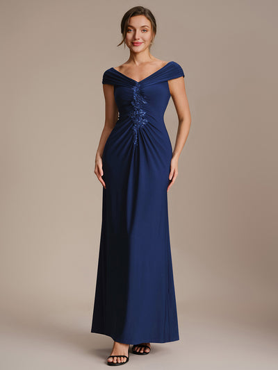 Robe longue moulante à encolure en V dénudée des épaules en tissu extensible