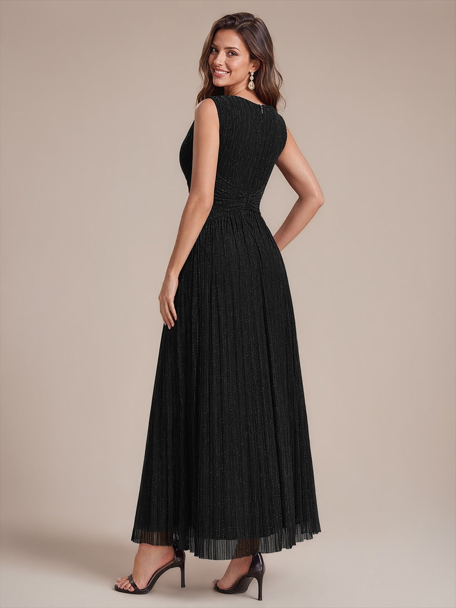 Robe longue évasée sans manches décolletée en V très extensible #Couleur_Noir