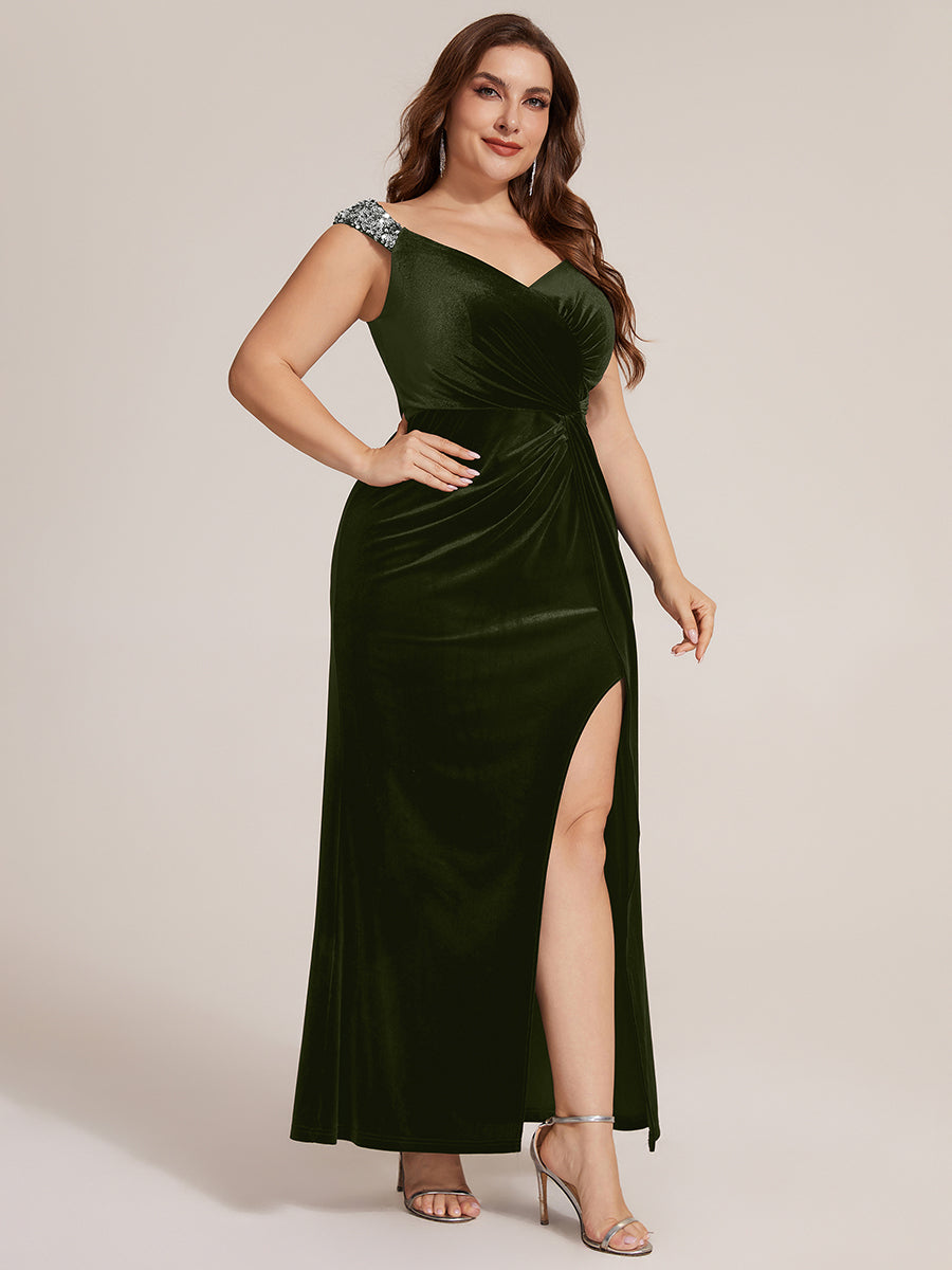 Robe sirène sans manches à décolleté en V en sequins longueur maxi avec fermeture éclair au dos et fente #Couleur_Vert Olive