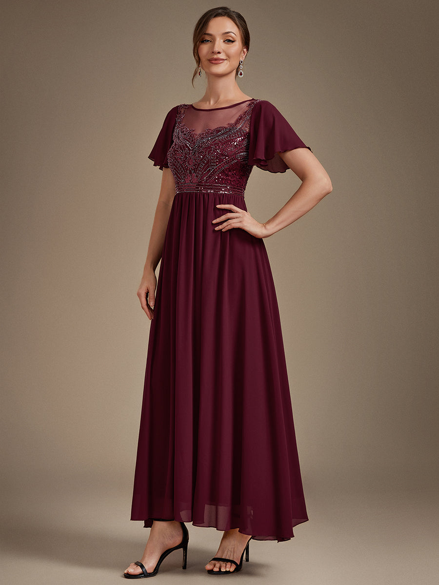 robe maxi à manches courtes en sequins avec volants et col rond #Couleur_Bordeaux