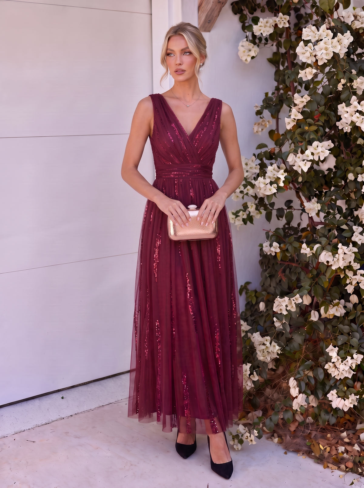 Robe A-Line sans manches en V maxi en sequins avec tissu extensible #Couleur_Bordeaux
