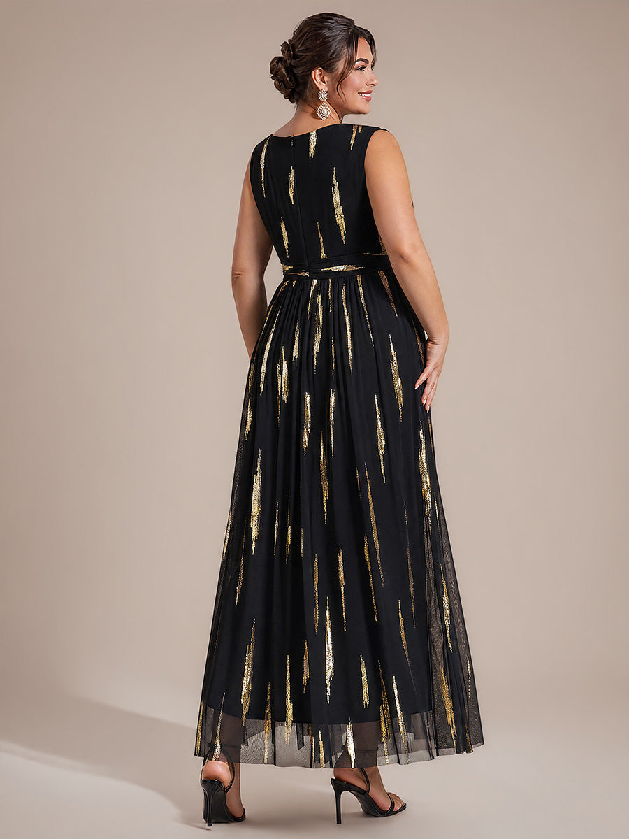 Robe A-Line sans manches en V maxi en sequins avec tissu extensible #Couleur_Noir / Or métallique
