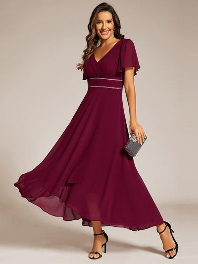 ever DAKOTA|Robe de soirée formelle en mousseline de soie à double col en V et taille ajustée
