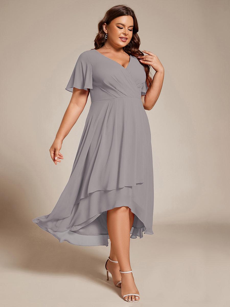 Grande Taille Robe D'invit?¡ã| De Mariage Mi-Longue Pliss?¡ã|e En Mousseline De Soie ?¡㡧N Manches Courtes Et Col En V De #Couleur_Gris
