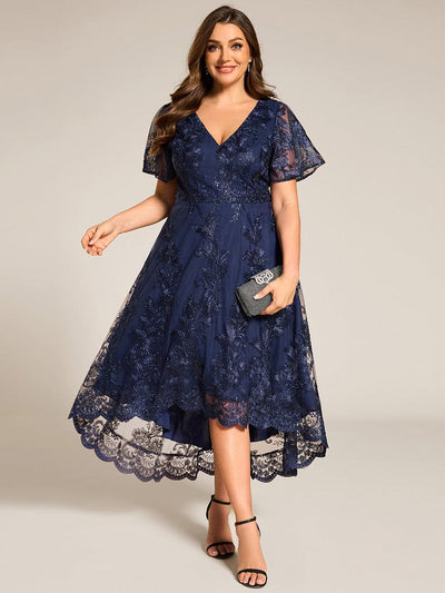 pretty TIDAL|Robe d'invitée de mariage mi-longue à col en V et en maille brodée grande taille