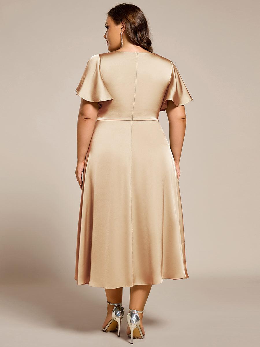 Robe d'invitée de mariage mi-longue en satin avec encolure en V et jupe à volants #Couleur_Charbon