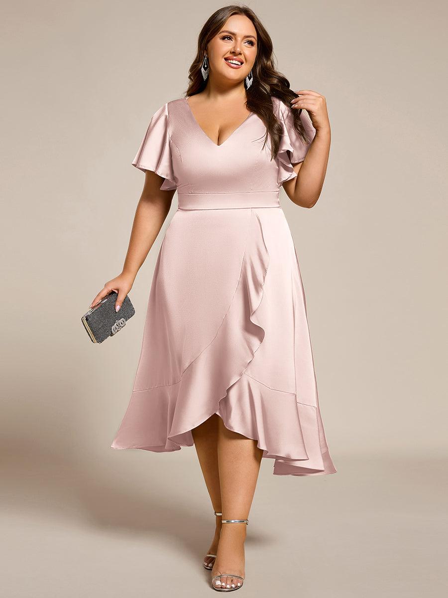 Robe d'invitée de mariage mi-longue en satin avec encolure en V et jupe à volants #Couleur_Rose