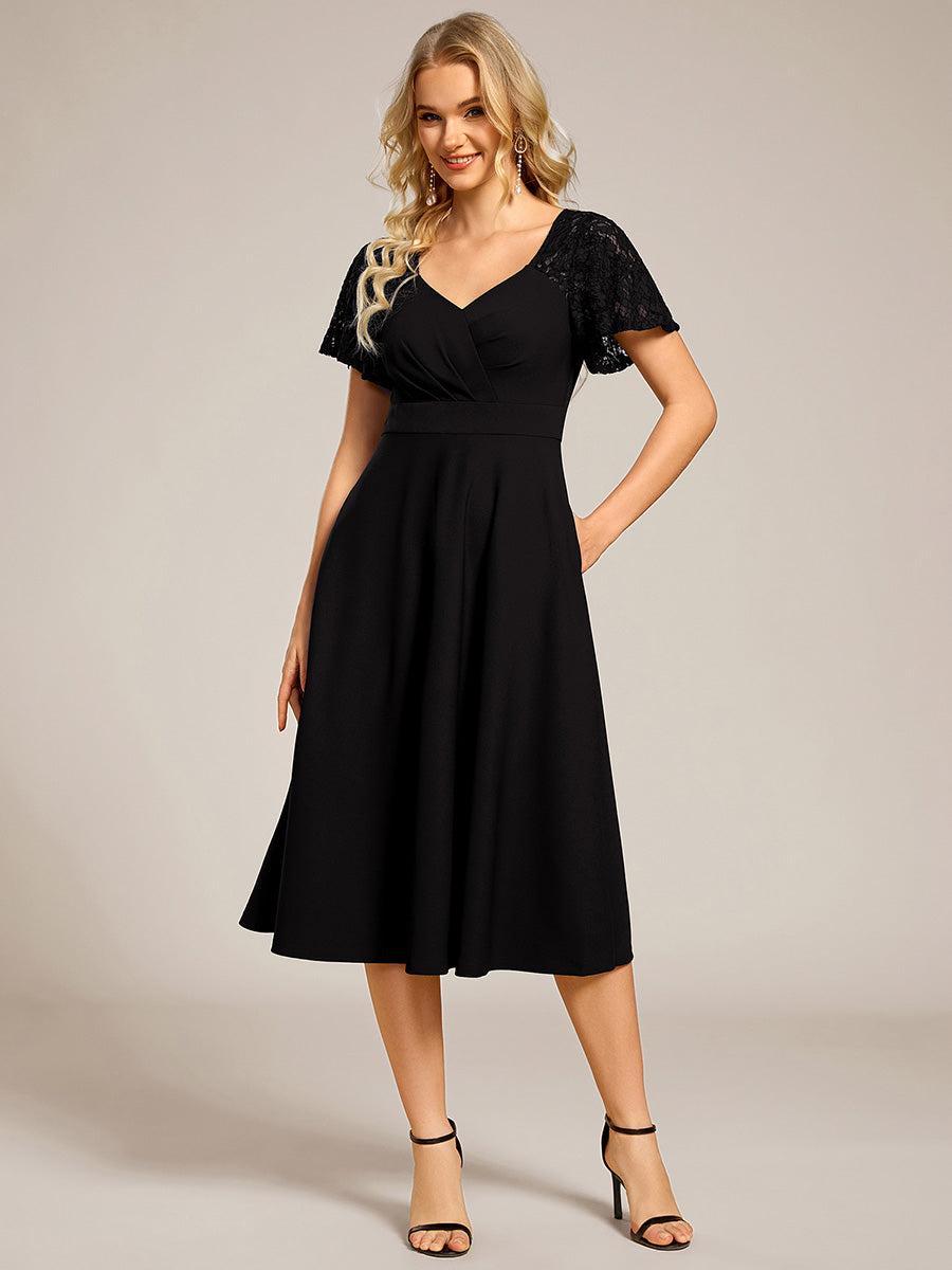 Robe d'invité de mariage mi-longue à col en cœur et manches courtes ajourées avec poches #color_Black