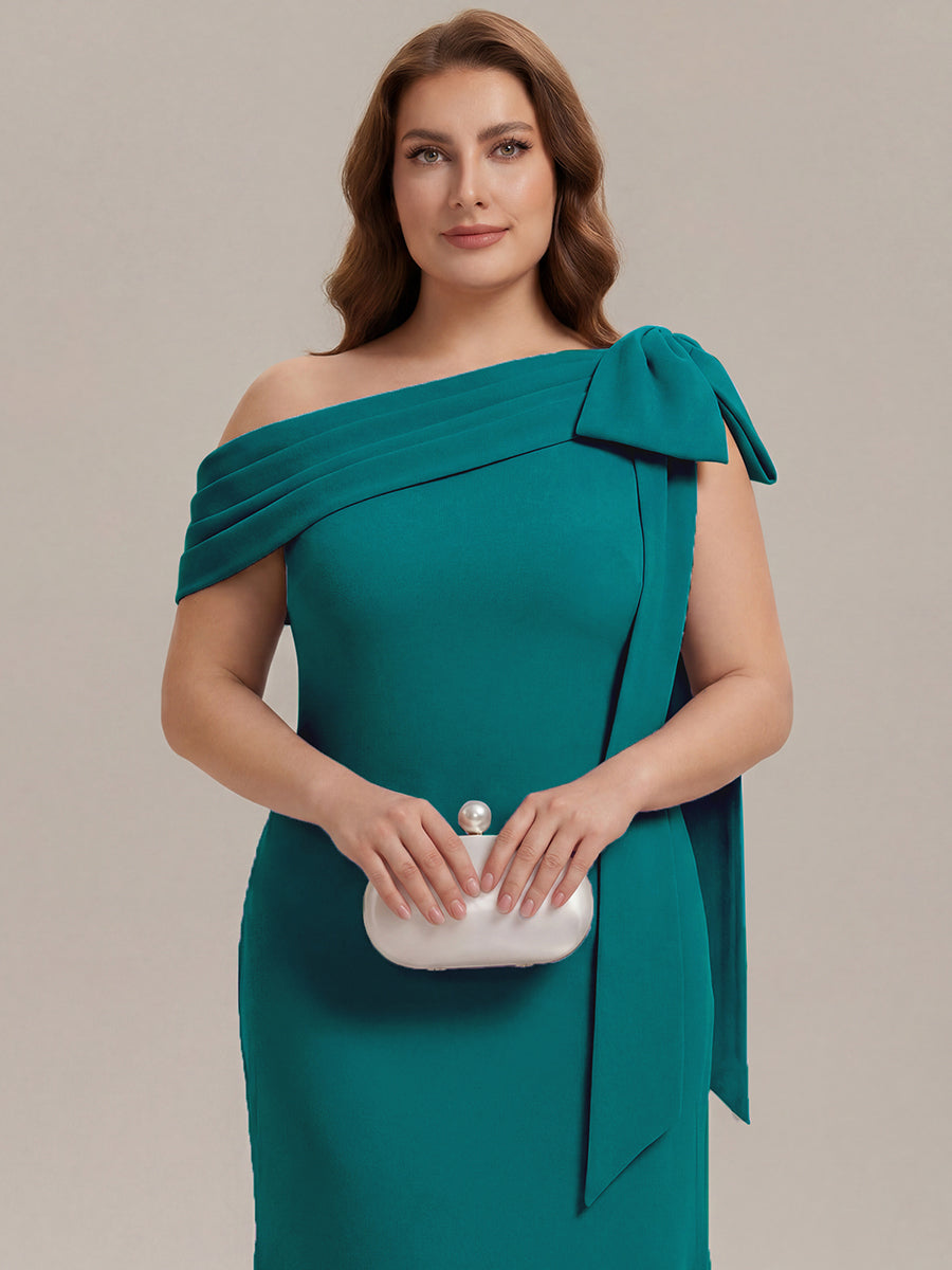 Robe longue ajustée à encolure asymétrique sans bretelles avec détail de nœud en tissu extensible #Couleur_TB