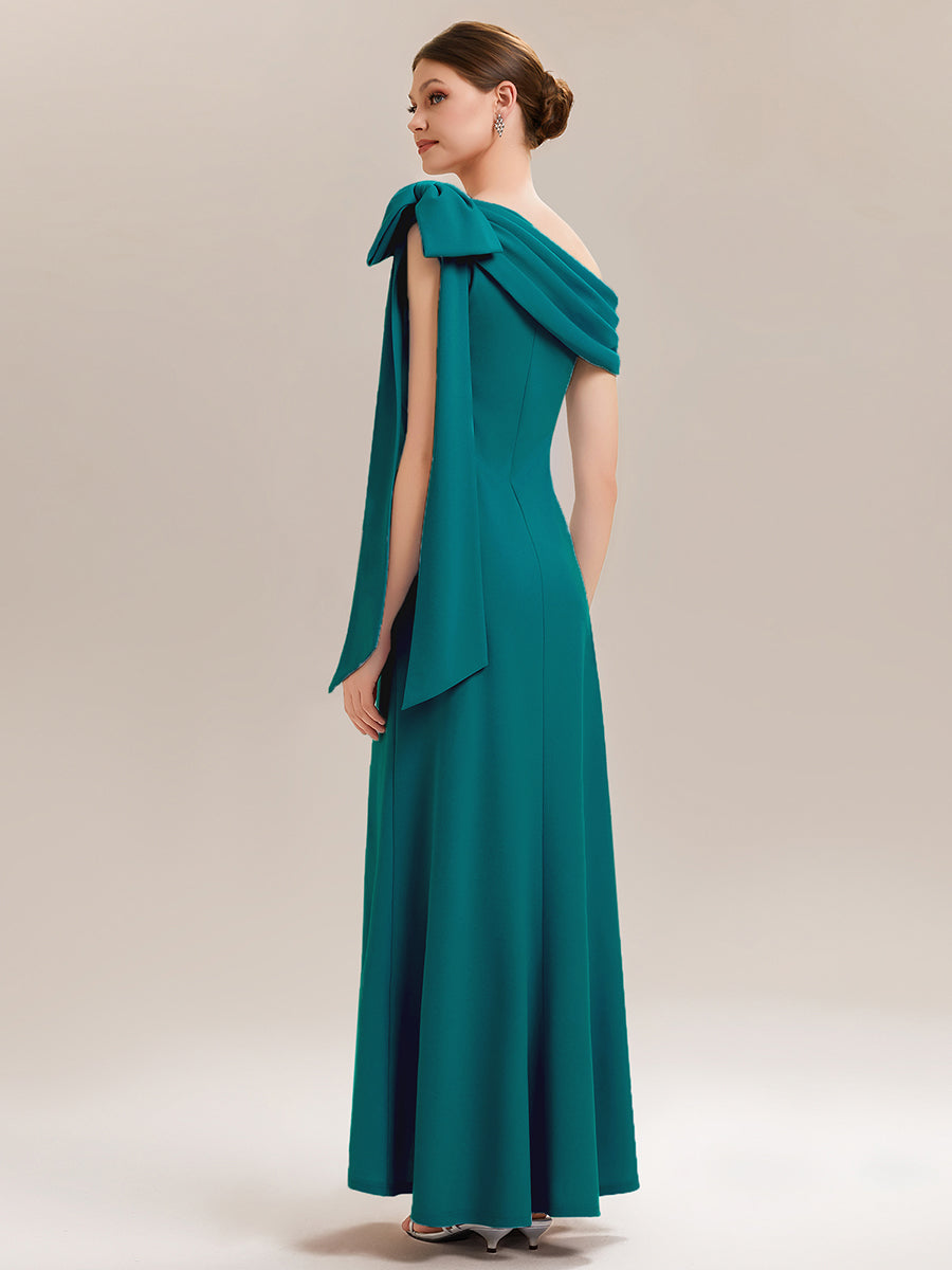 Robe longue ajustée à encolure asymétrique sans bretelles avec détail de nœud en tissu extensible #Couleur_TB