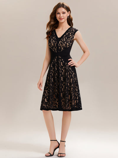 ever TOVE|Robe midi évasée à manches courtes en V avec détails en patchwork transparent et haute élasticité
