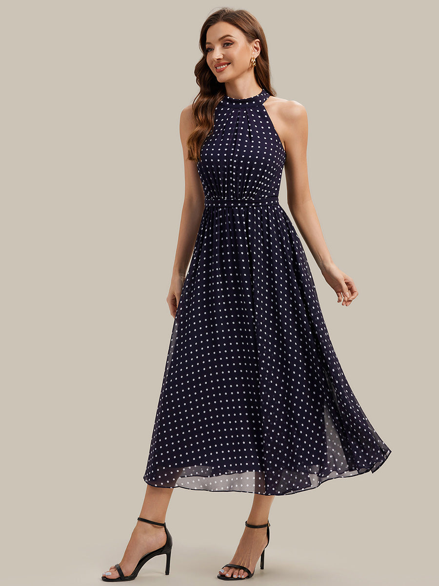 Robe midi A ligne à pois plissée sans bretelles et à col halter #Couleur_Pois Noirs