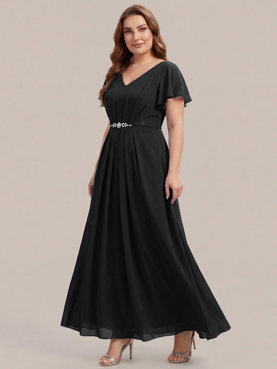 Robe longue maxi ligne A avec manches à volants col en V ornée de strass #Couleur_Noir