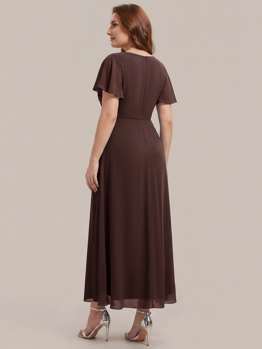 Robe longue maxi ligne A avec manches à volants col en V ornée de strass #Couleur_Marron chocolat