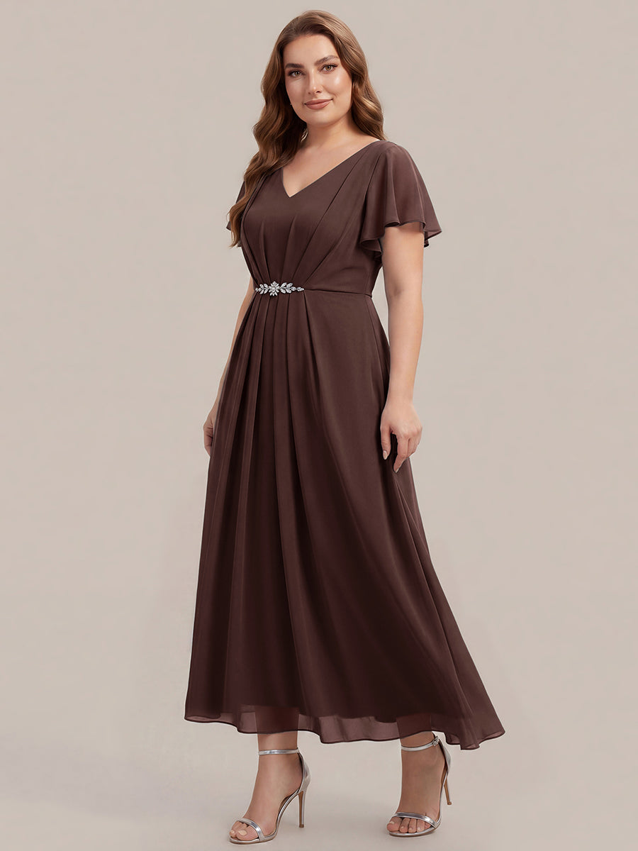 Robe longue maxi ligne A avec manches à volants col en V ornée de strass #Couleur_Marron chocolat